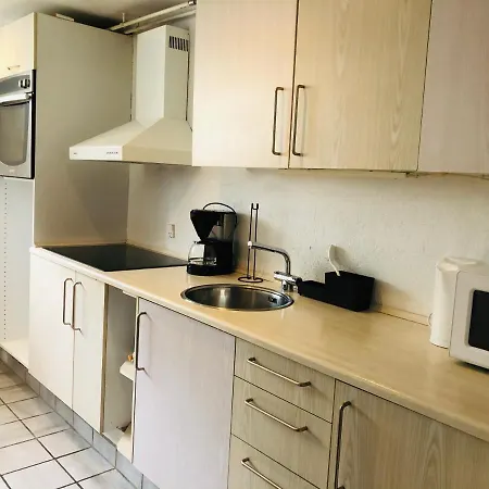 Adnana - Firenze - Cozy Spacious Nocleg ze śniadaniem *